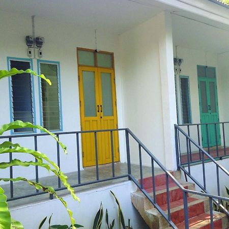 Sleepyowl Hostel บ้านบางเบ้า ภายนอก รูปภาพ